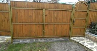 Купить распашные ворота деревянные Томск, цена от 2706 руб.